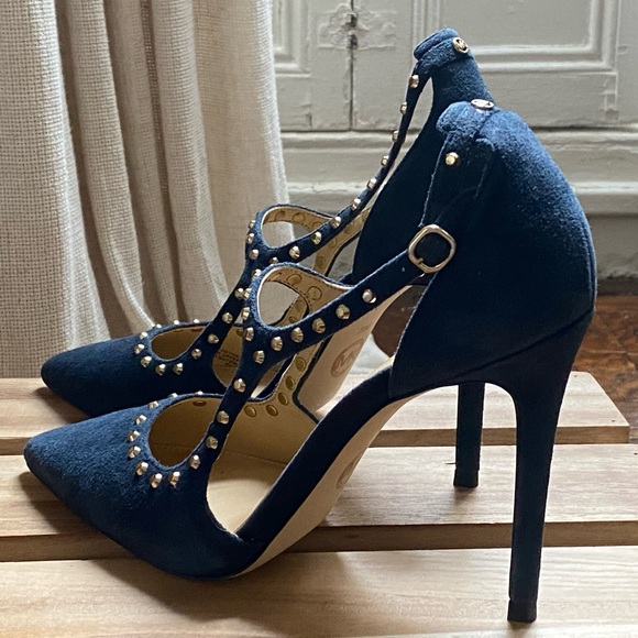 Beautiful NWOT Micheal Kors Navy Blue Suede Heels - Size 7 - Picture 2 of 14